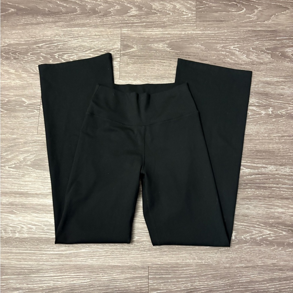 Balance Collection Black Flare Pants - Picture 2 of 4